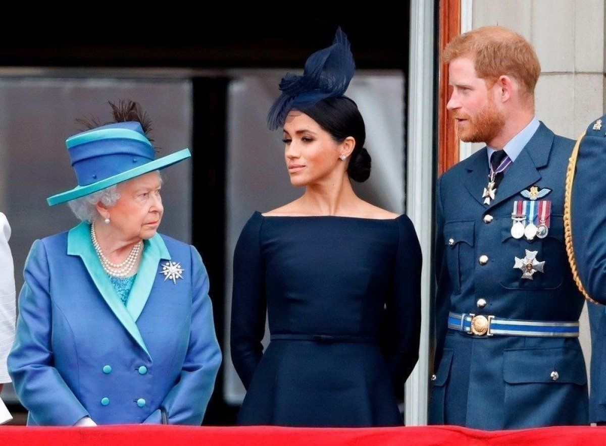 Prens Harry ve Meghan Markle veda etti
