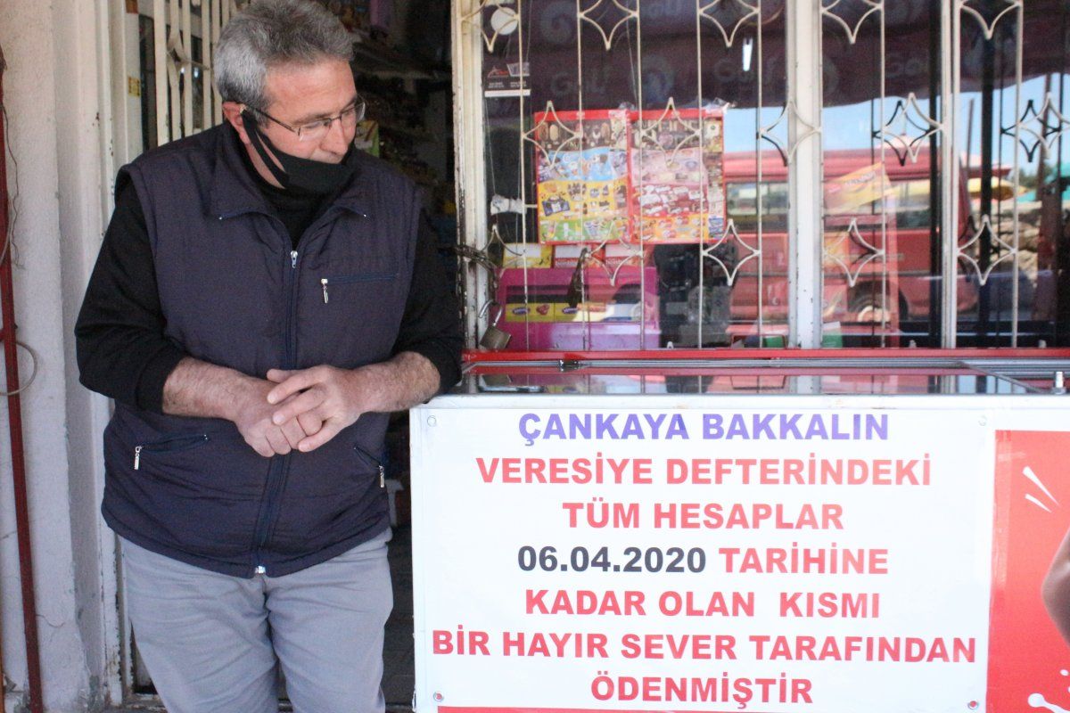Gizemli hayırsever bu sefer de Uşak'ta ortaya çıktı