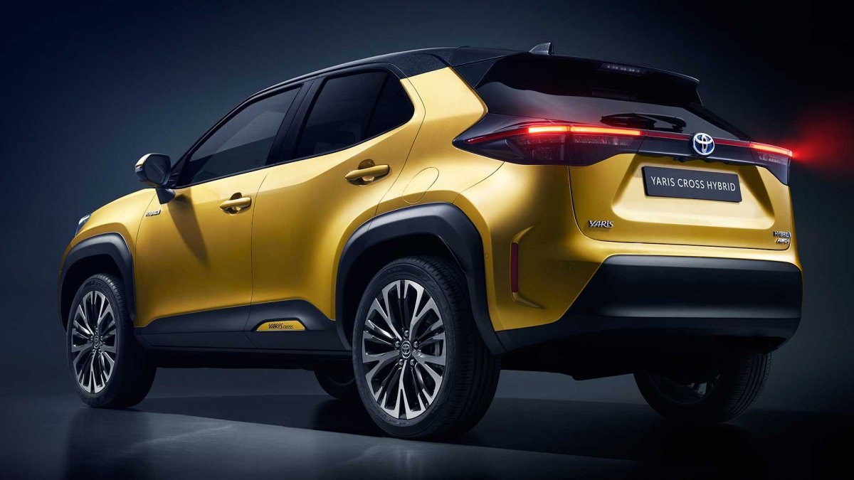 Toyota, yeni Yaris Cross üretimine başladı