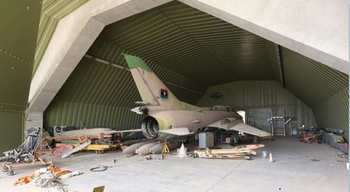 Libya'daki Vatiyye Üssü'ne hava saldırısı düzenlendi