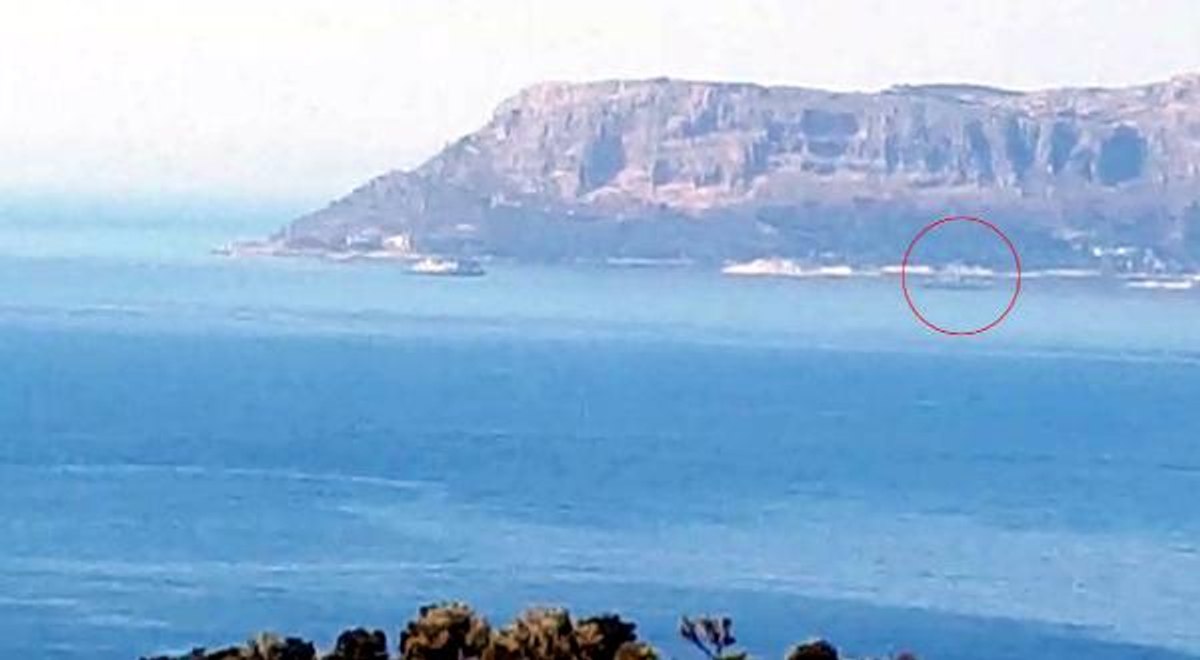 Türk hücumbotu Kaş'ta, Yunan hücumbotu Meis Adası'nda