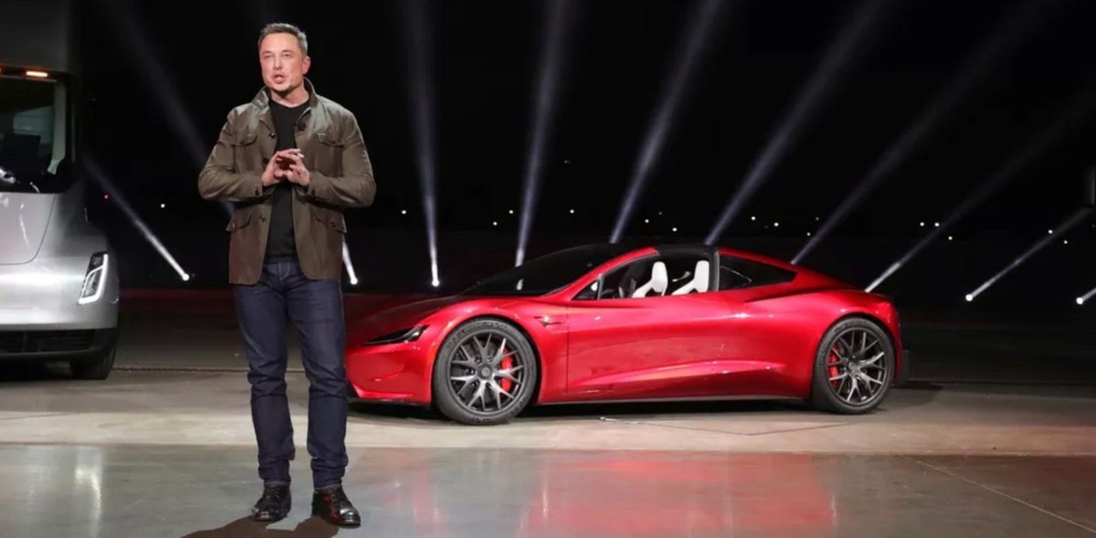 Elon Musk: Tesla araçları keçi gibi meleyecek