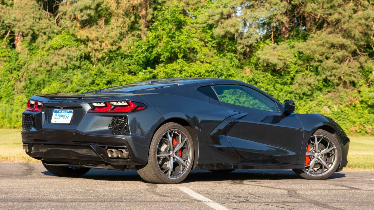 Chevrolet, Corvette üretimini dördüncü kez durdurdu
