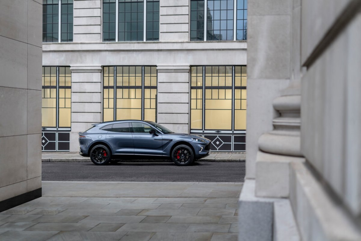 Aston Martin'in ilk SUV modeli DBX Türkiye'de