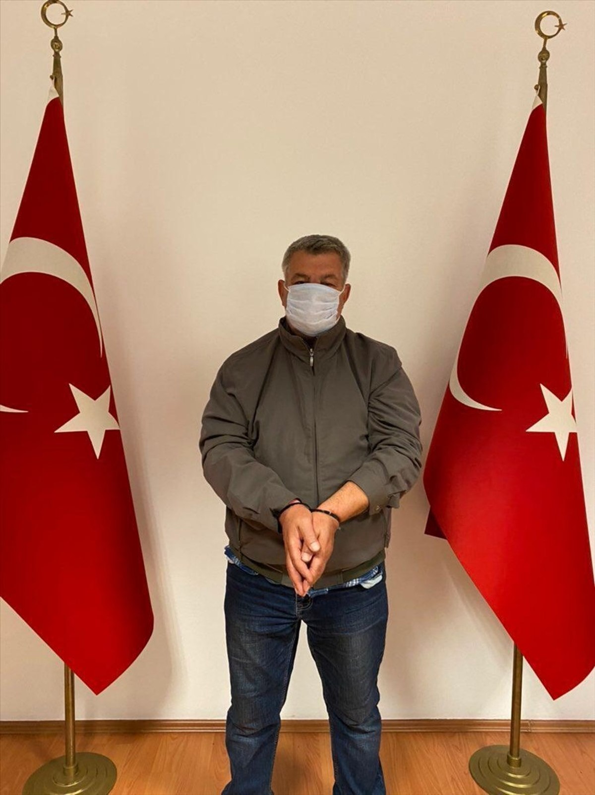PKK/KCK mensubu İsa Özer, MİT’in yurtdışı operasyonu ile Türkiye’ye getirildi