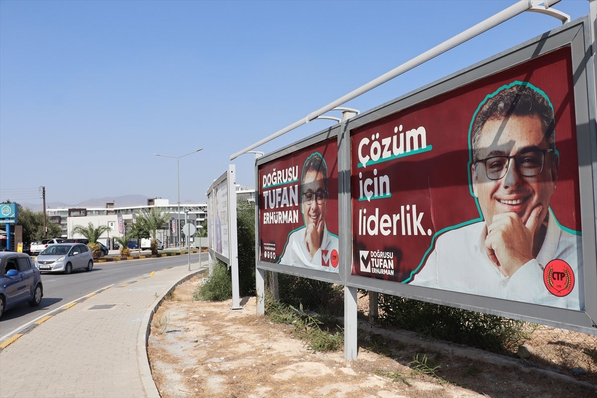 KKTC halkı 11 adaylı yarışta cumhurbaşkanını seçecek
