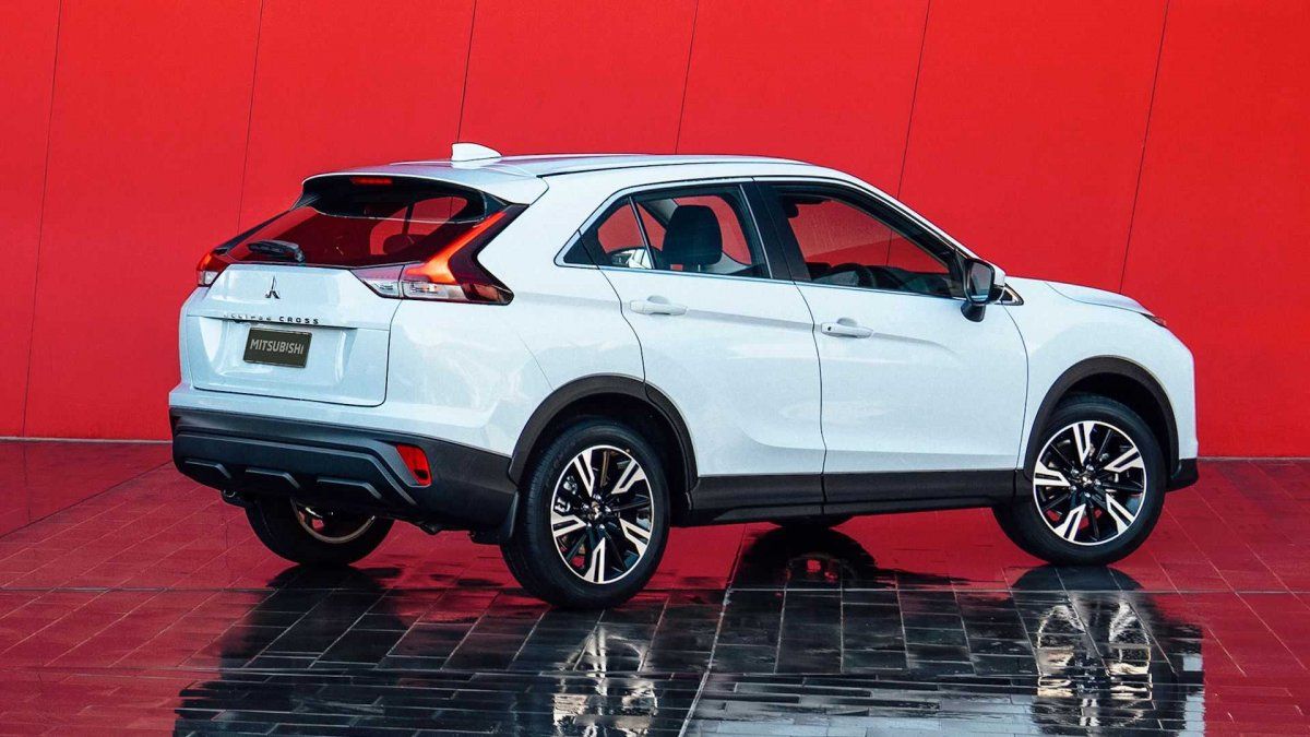 2021 Mitsubishi Eclipse Cross tanıtıldı