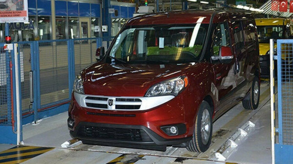 Tofaş, Doblo modellerinin üretimini 1 yıl daha uzatıyor