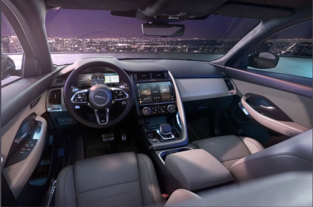 Makyajlı Jaguar E-Pace tanıtıldı: İşte özellikleri
