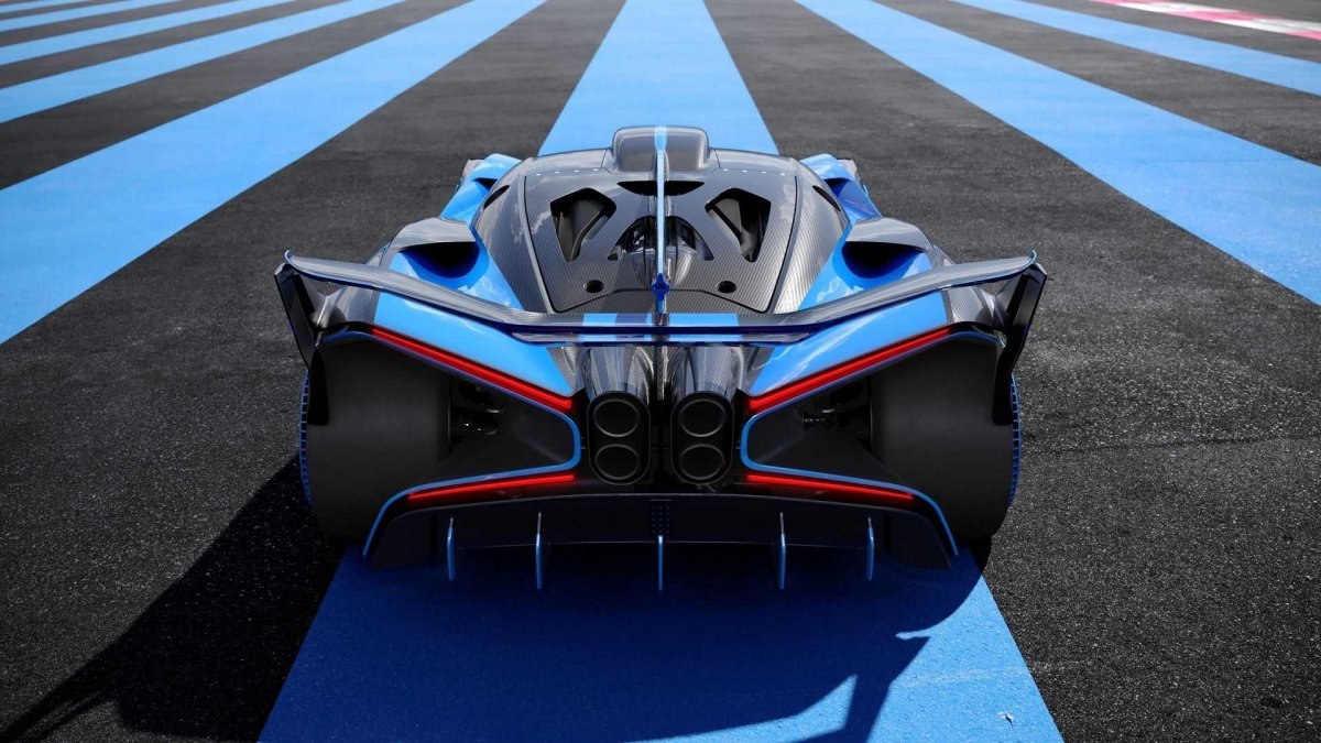 Bugatti, Bolide isimli süper hızlı otomobilini tanıttı