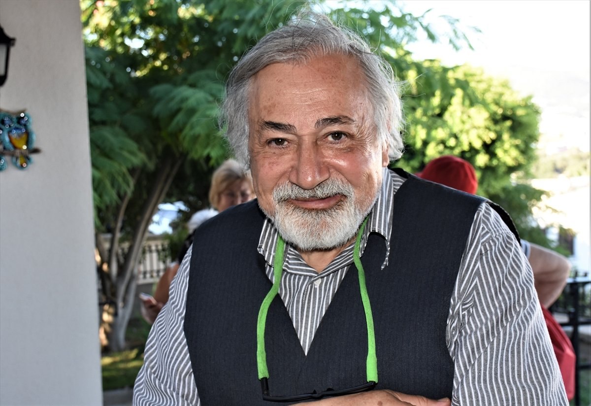 Vefat eden Orhan Kural'ın vasiyeti