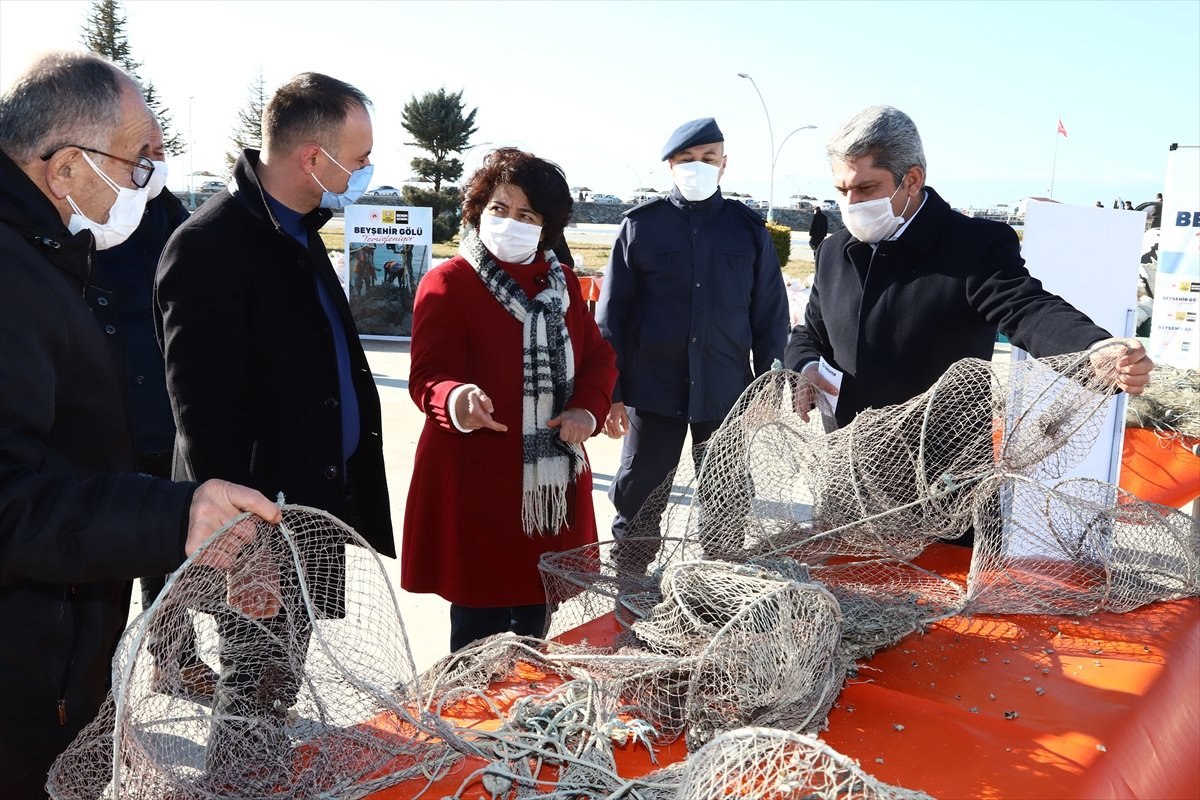 Beyşehir Gölü'nden hayalet ağlar çıkarıldı