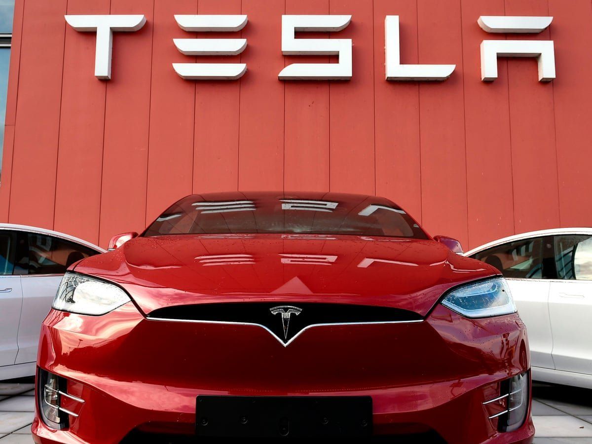 Tesla hisseleri, 2020'de yüzde 700 arttı
