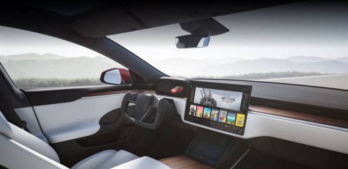 Tesla Model S, 9 yıl aranın ardından yenilendi