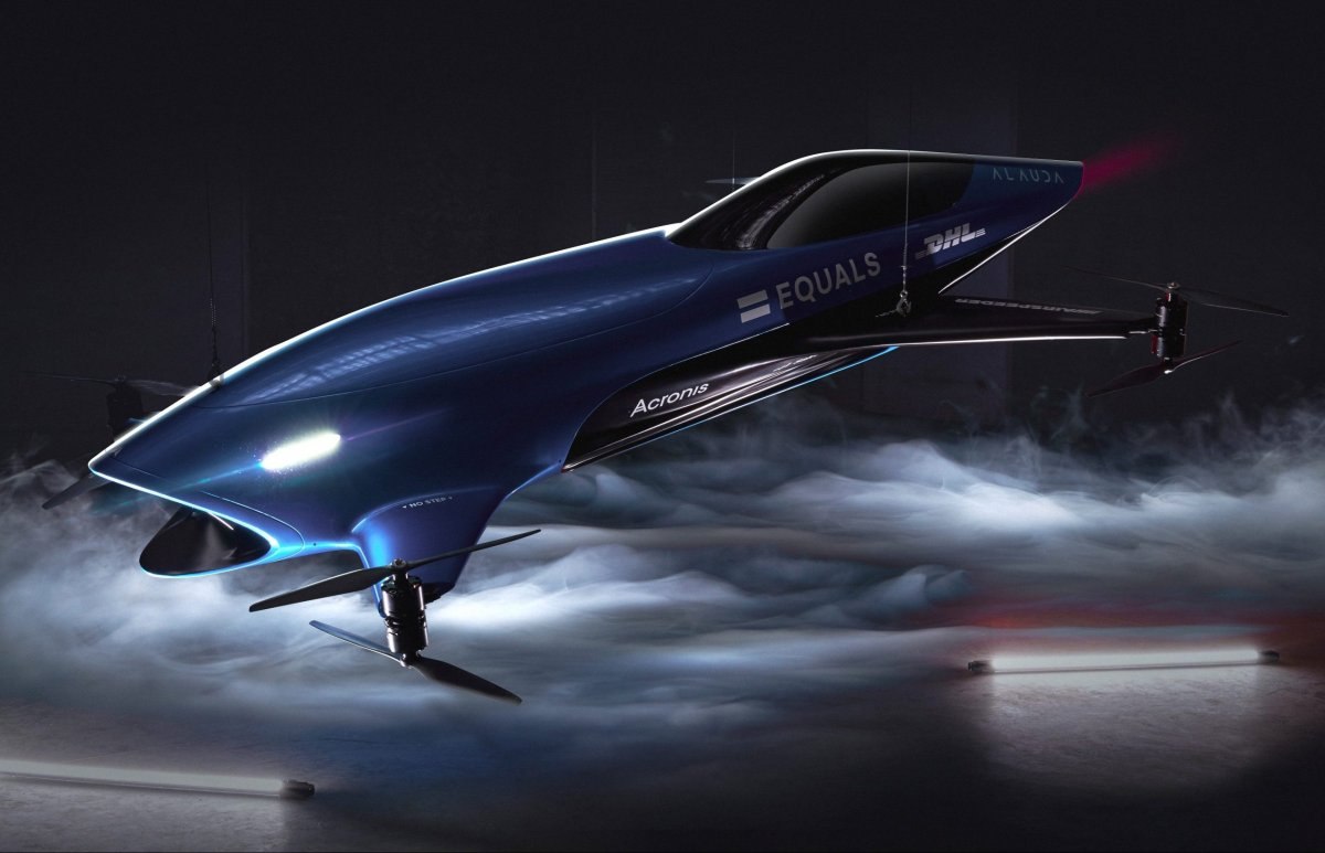 Dünyanın ilk uçan elektrikli yarış otomobili: Airspeeder