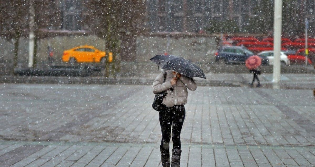 İstanbul'a kar geliyor: Havalar 20 derece birden düşecek