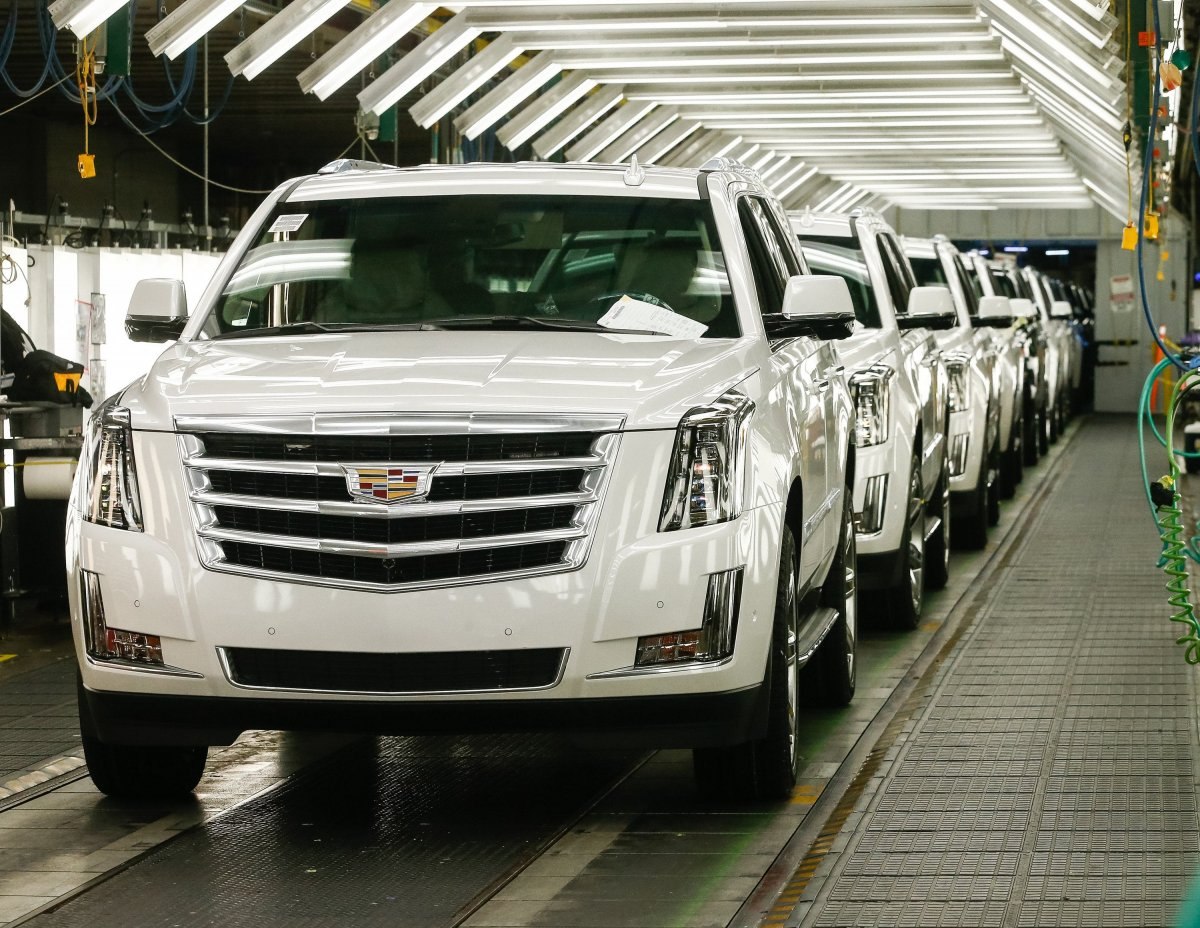 General Motors, çip krizi nedeniyle üretimi azaltmaya devam edecek
