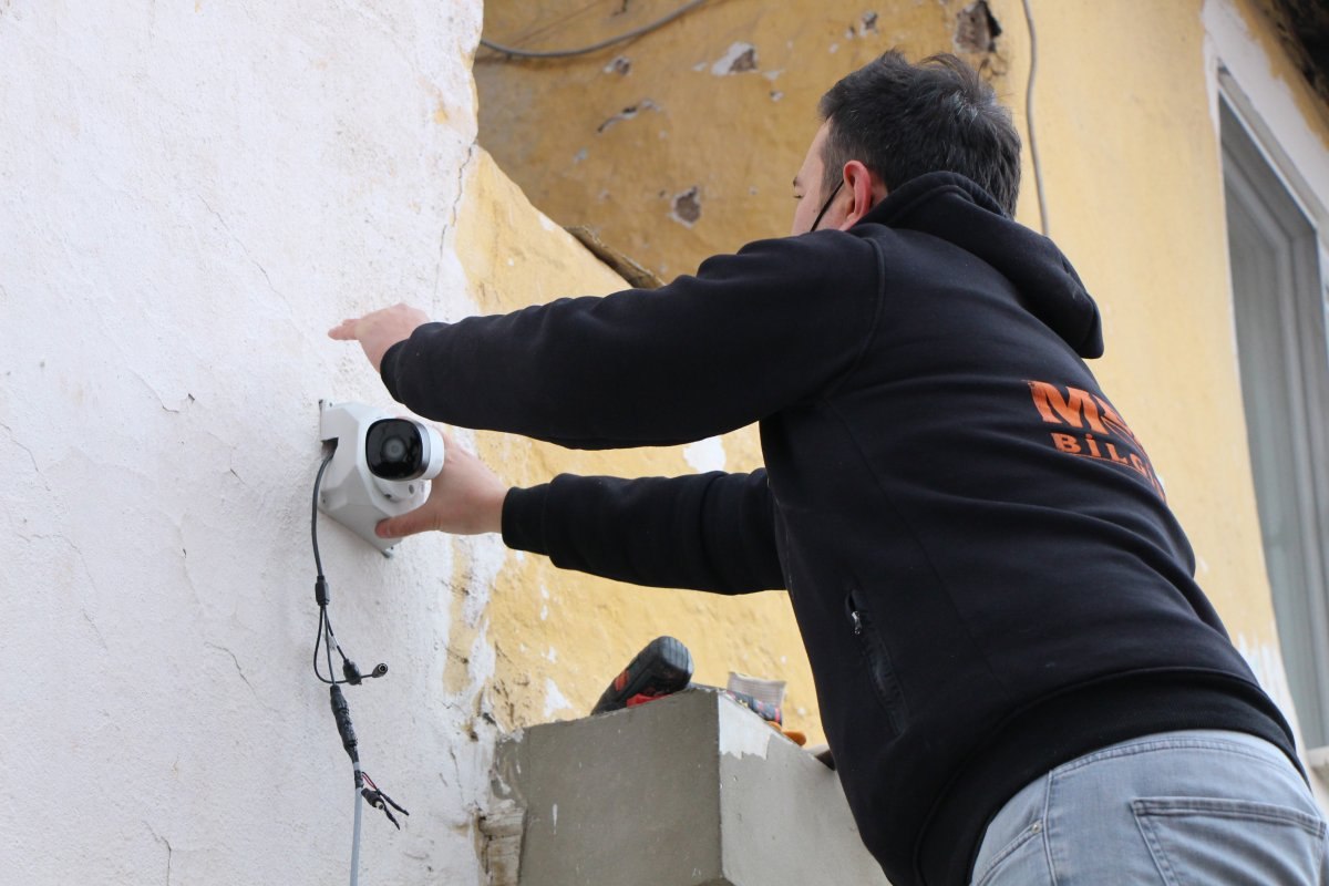 Amasya’da kredi çekip sokağa kamera taktırdı