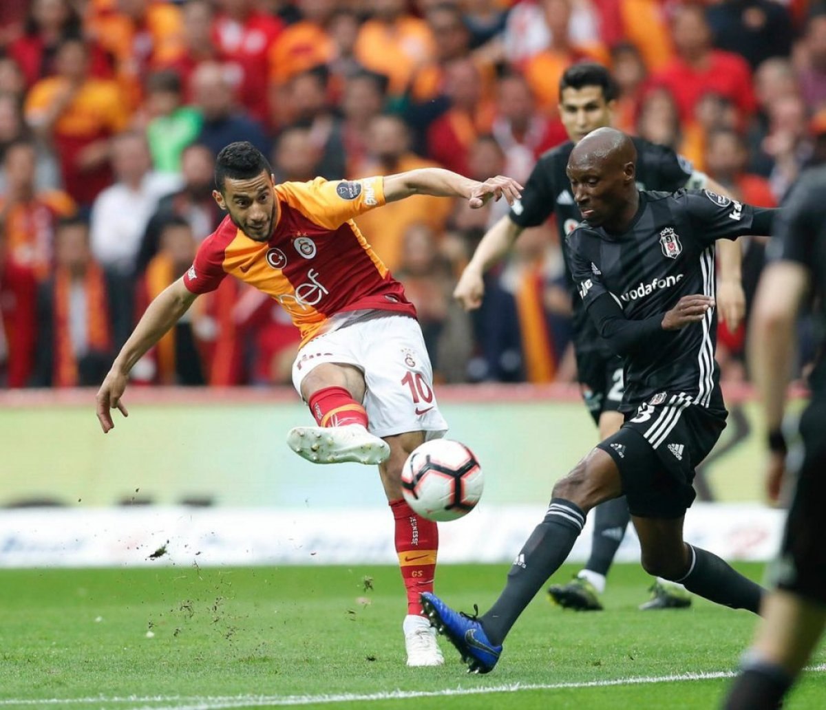 Younes Belhanda'nın menajeri kulüp arıyor