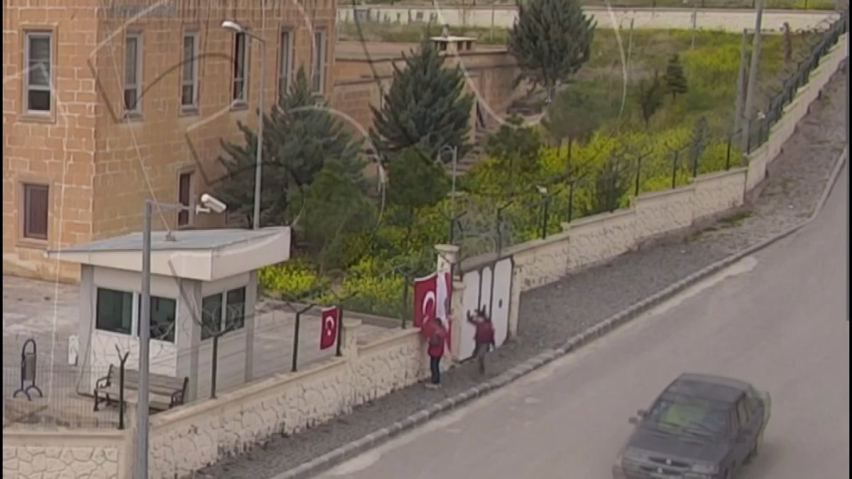 Batman’da çocukların bayrak sevgisi