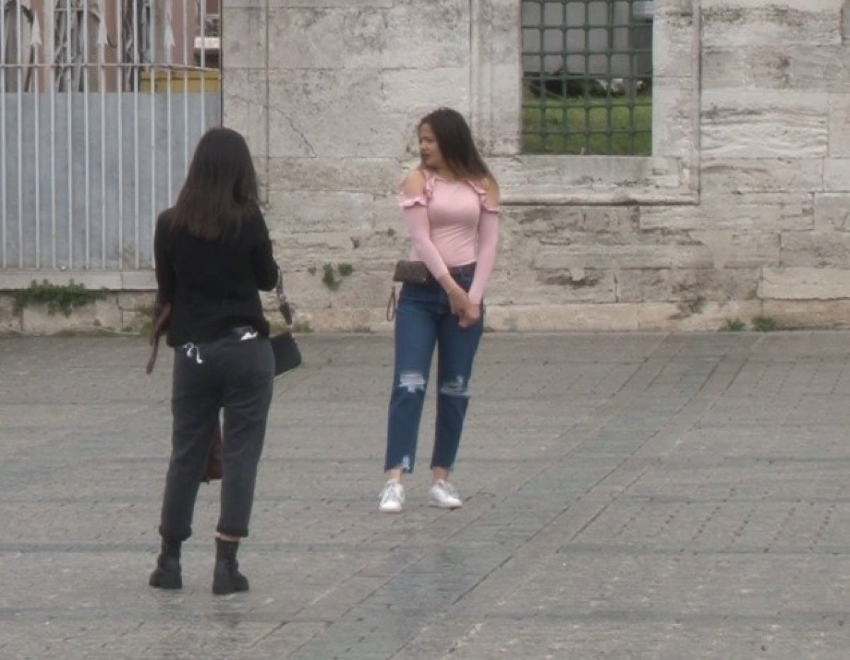 İstanbul'da turistlerin Sultanahmet keyfi