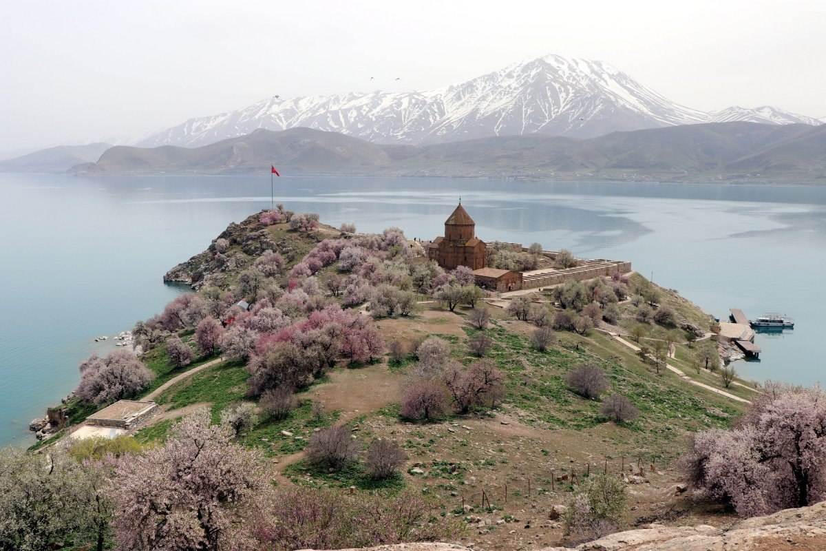 Akdamar Adası'nda hafta sonu kısıtlama sessizliği