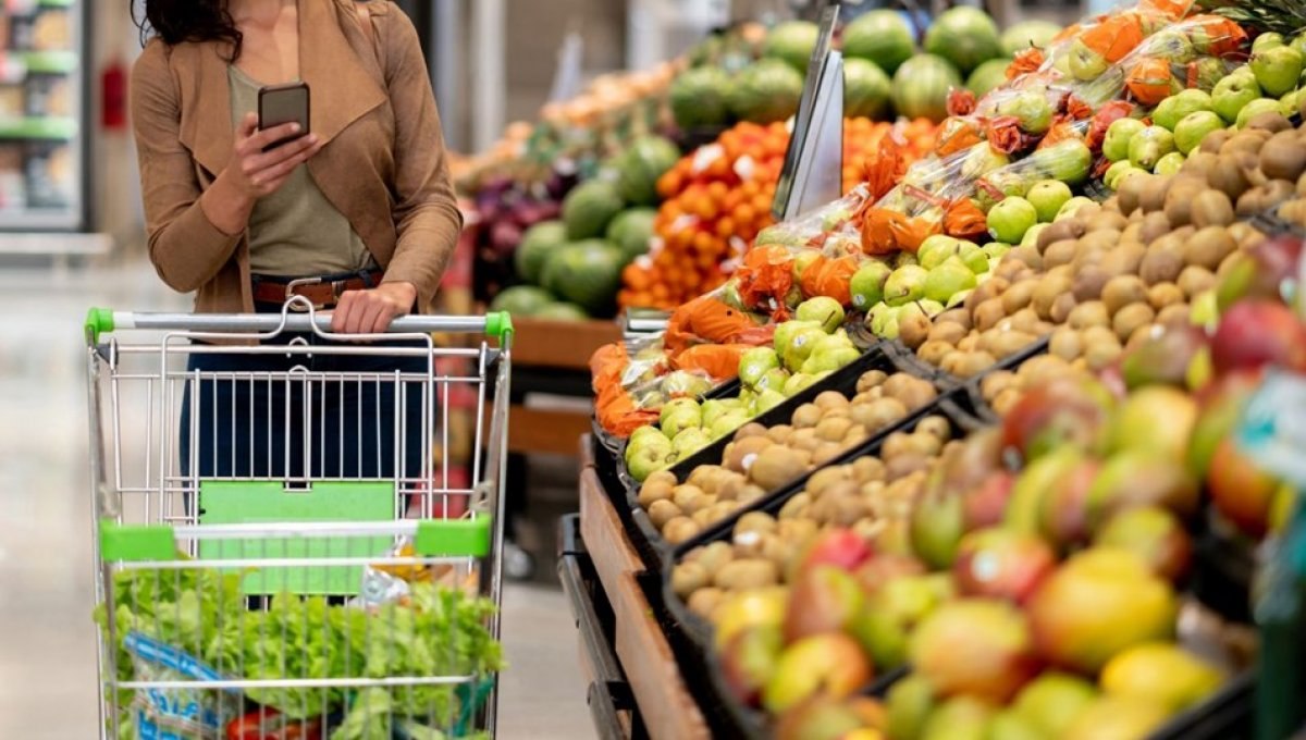 Bugün marketler kaça kadar açık? 29 Nisan tam kapanma öncesi..