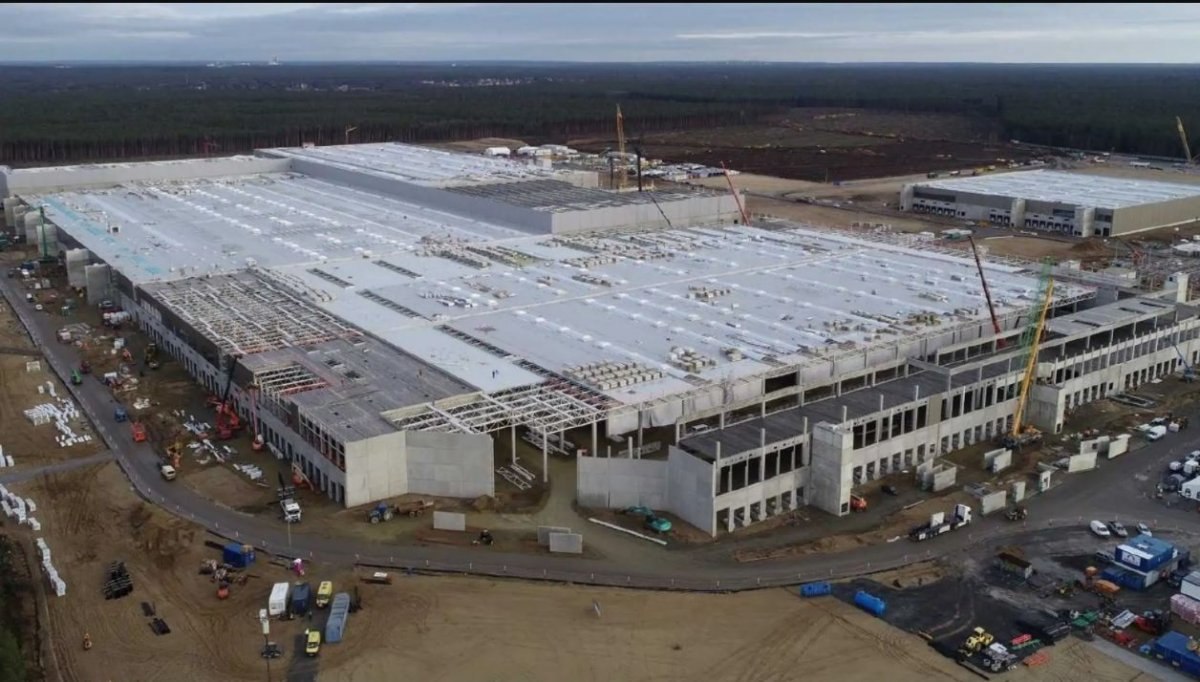 Tesla'nın Berlin tesisindeki inşaat yine durdu