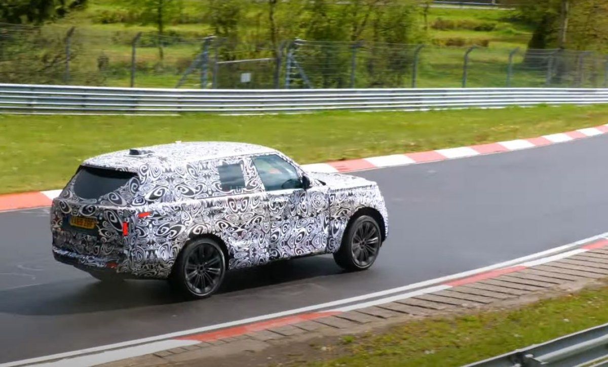 Yeni nesil Range Rover'dan yeni video geldi