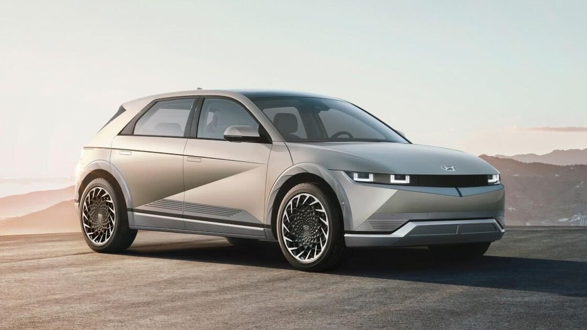Hyundai, içten yanmalı model sayısını yarıya indirecek