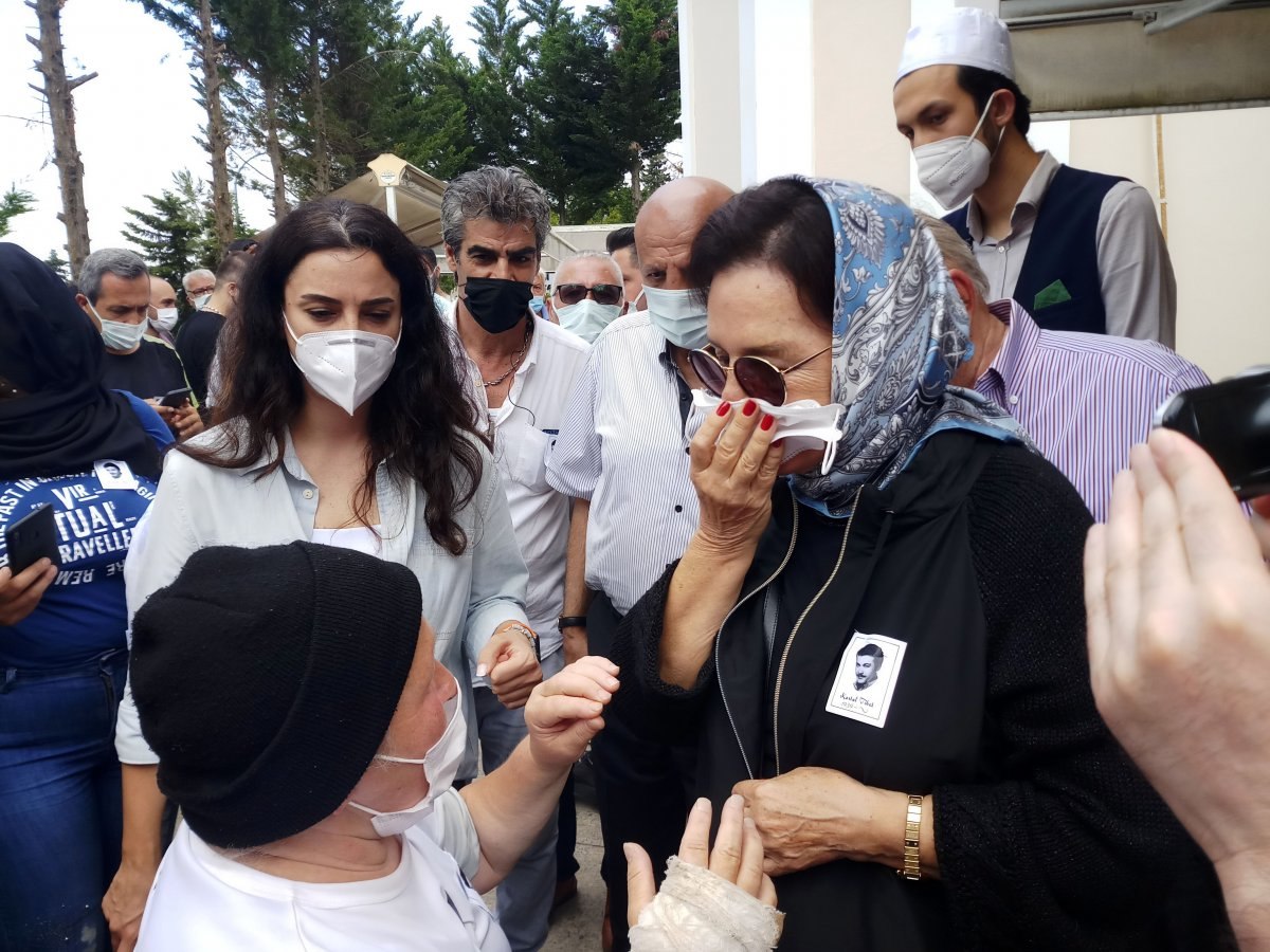 Usta sanatçı Kartal Tibet'e veda