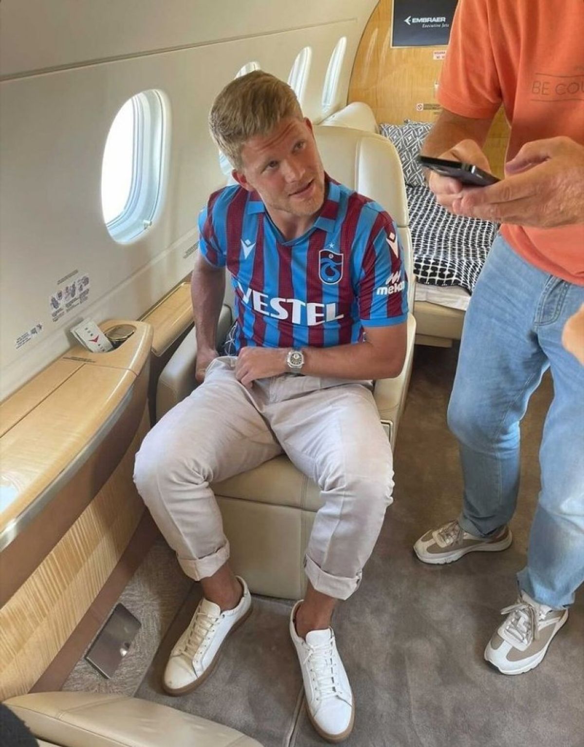 Andreas Cornelius kimdir, kaç numaralı formayı giyecek? Trabzonspor'un yeni transferi yolda!