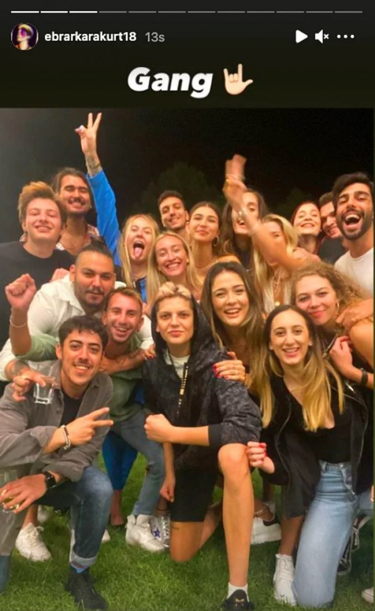Ebrar Karakurt'a veda partisi: Yolculuk İtalya