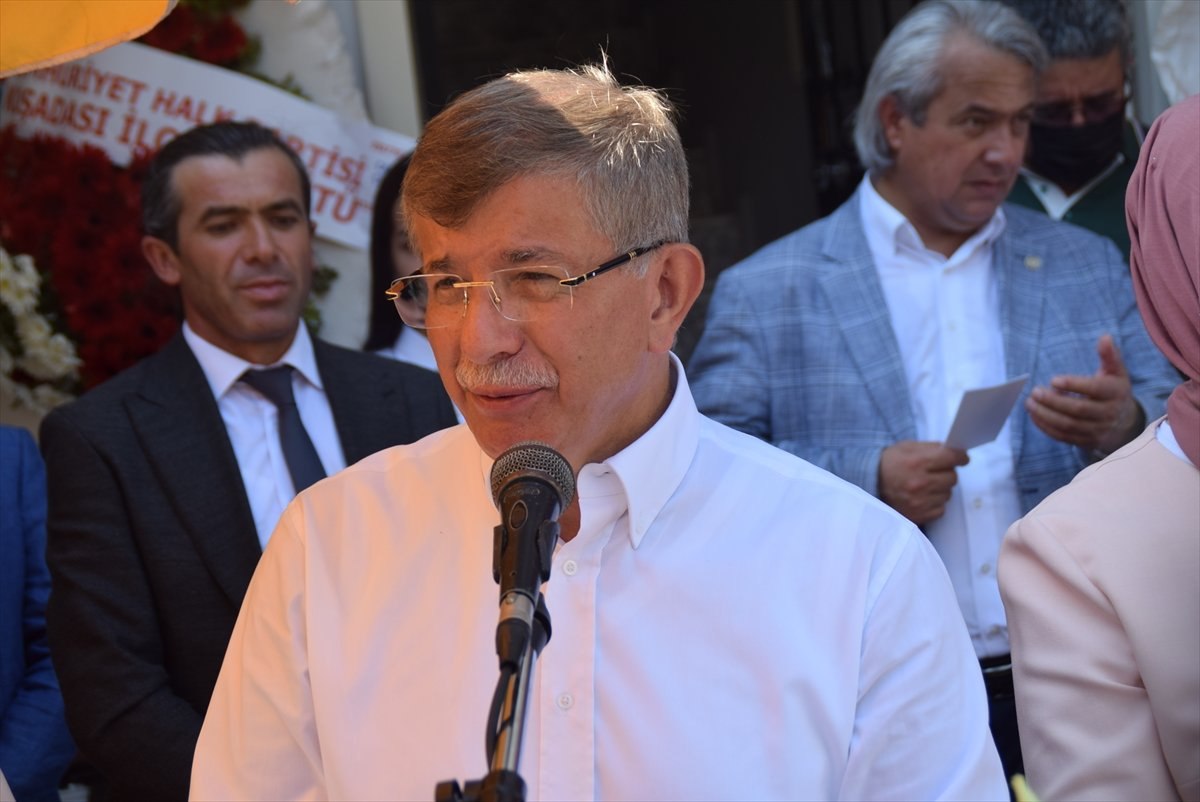 Ahmet Davutoğlu'nun sönük geçen Aydın ziyareti