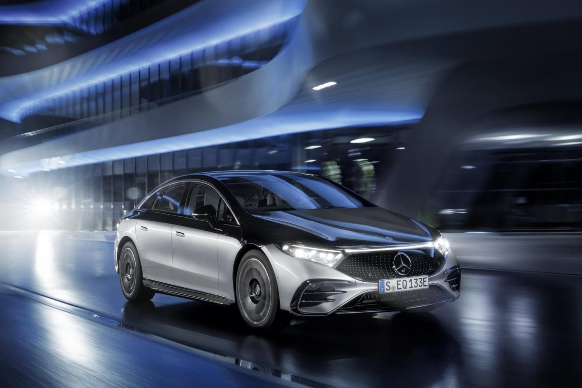 Elektrikli Mercedes EQS Türkiye'de: İşte fiyatı
