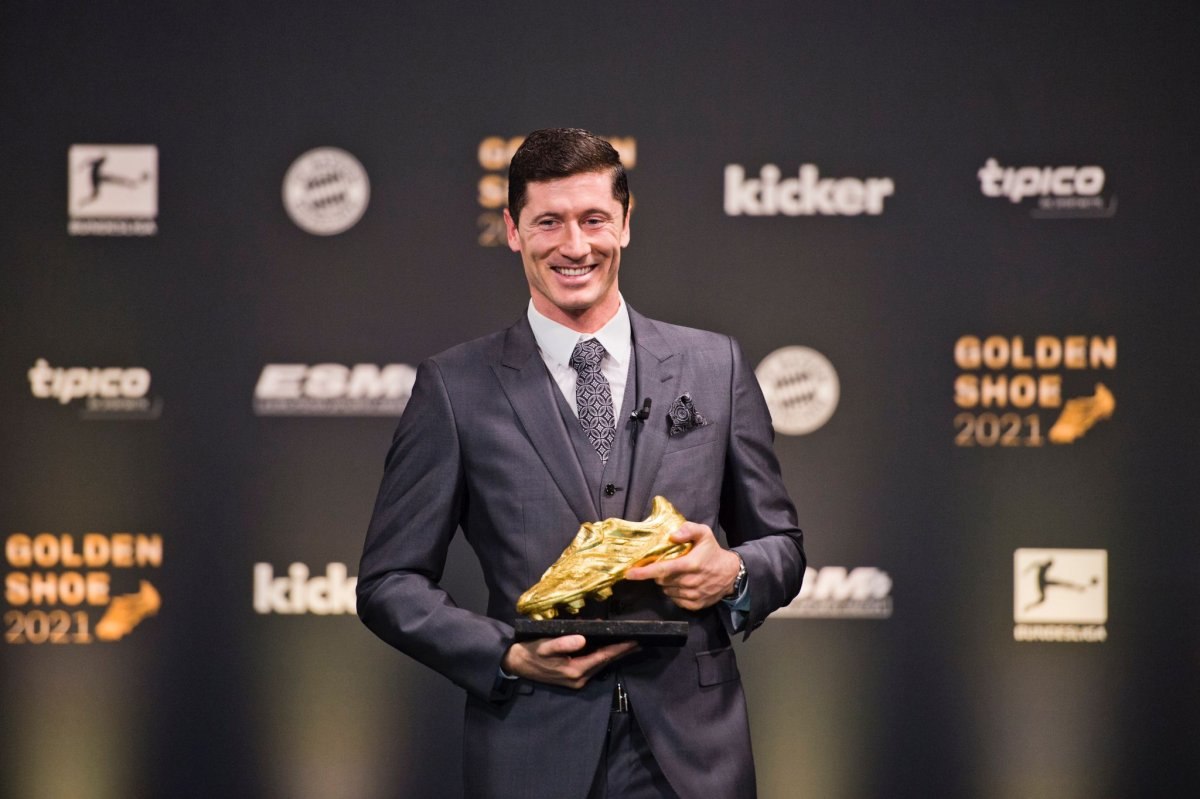 Robert Lewandowski, Avrupa Altın Ayakkabı ödülünü kazandı