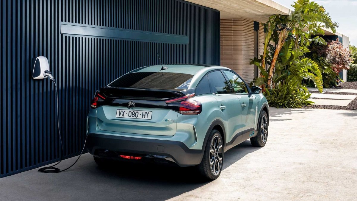 Citroen E-C4, gelecek yılın başında Türkiye'ye geliyor