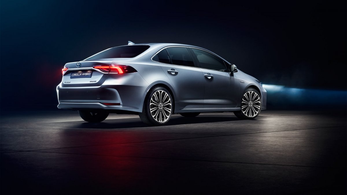 Dünyanın en değerli otomobil markası Toyota oldu