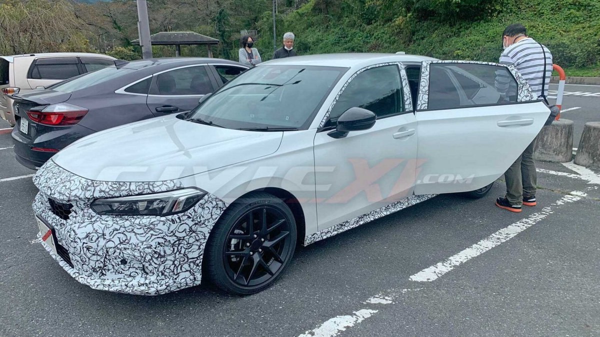 Honda Civic Hatchback Hybrid görüntülendi
