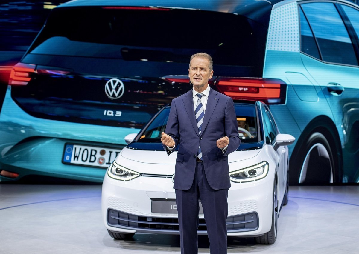 Volkswagen, elektrikli araç satışlarında Tesla'yı geçebilir