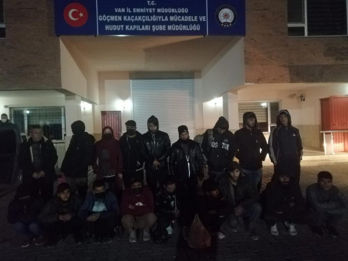 Van'da, otelde 15 kaçak göçmen yakalandı