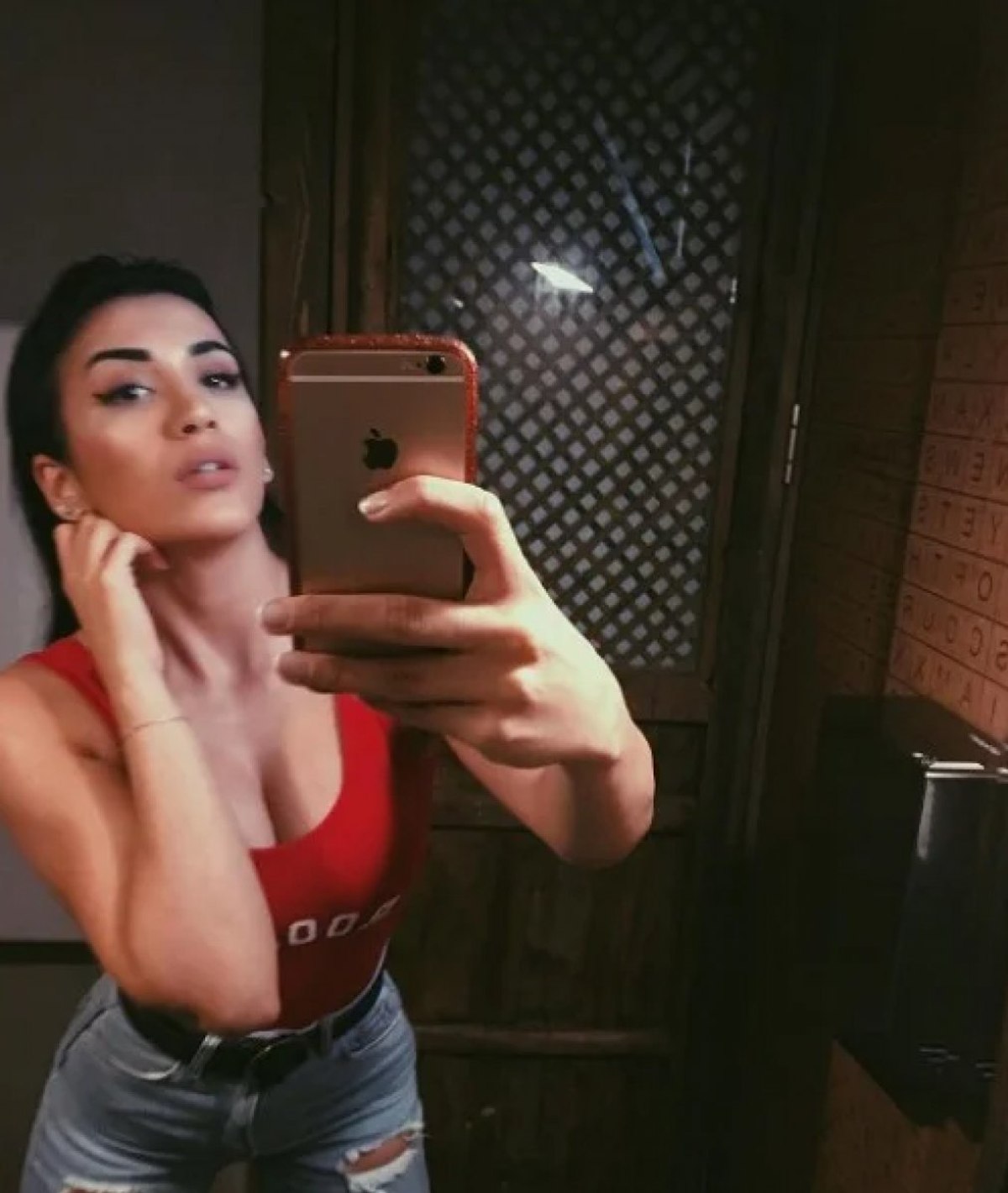 Uğur Güneş'in eski aşkı izdivaç programından çıktı! Zuhal Topal'ın gelin adayıymış...