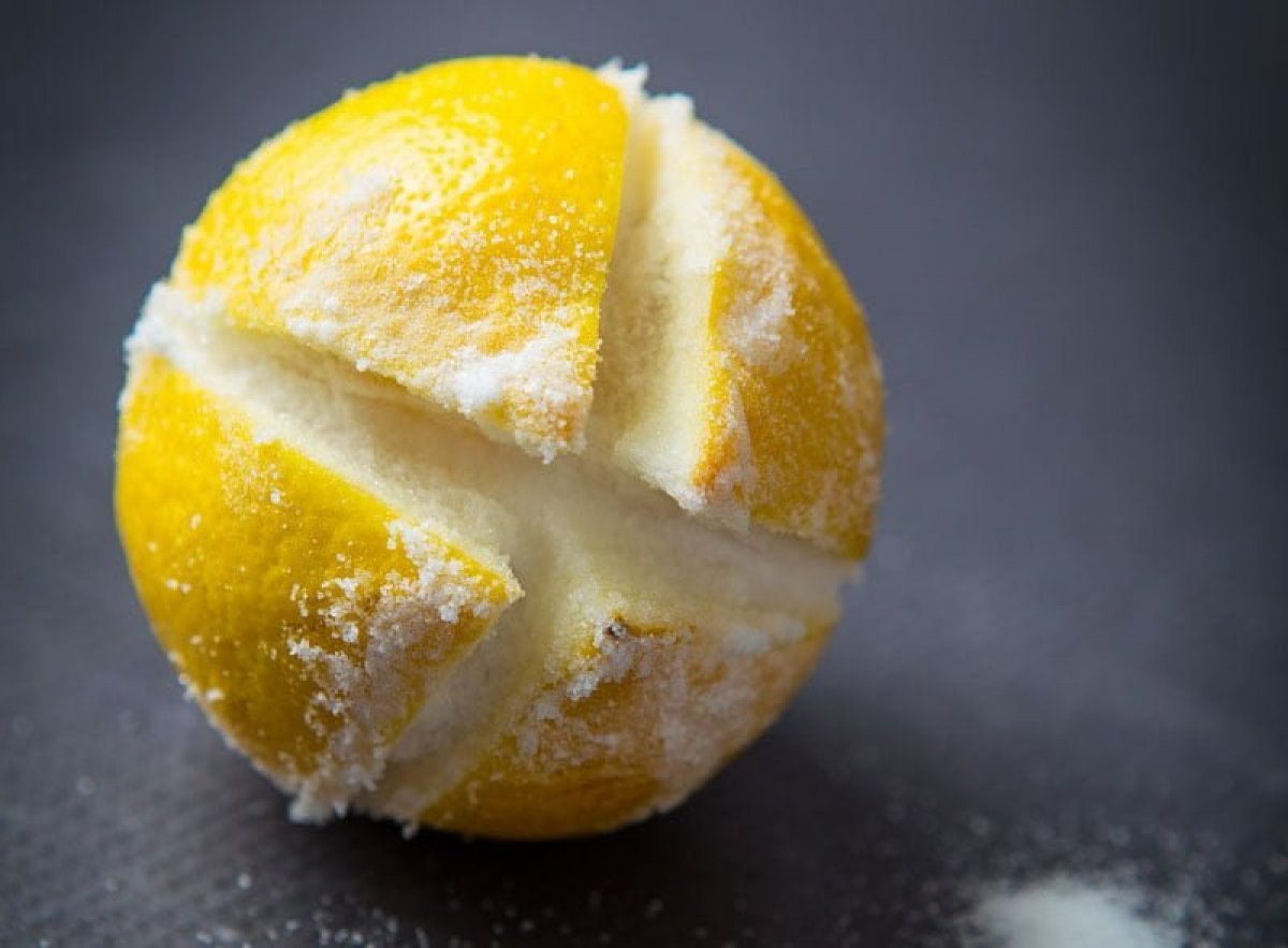 Yatmadan önce başucunuza tuzlu limon koyarsanız...