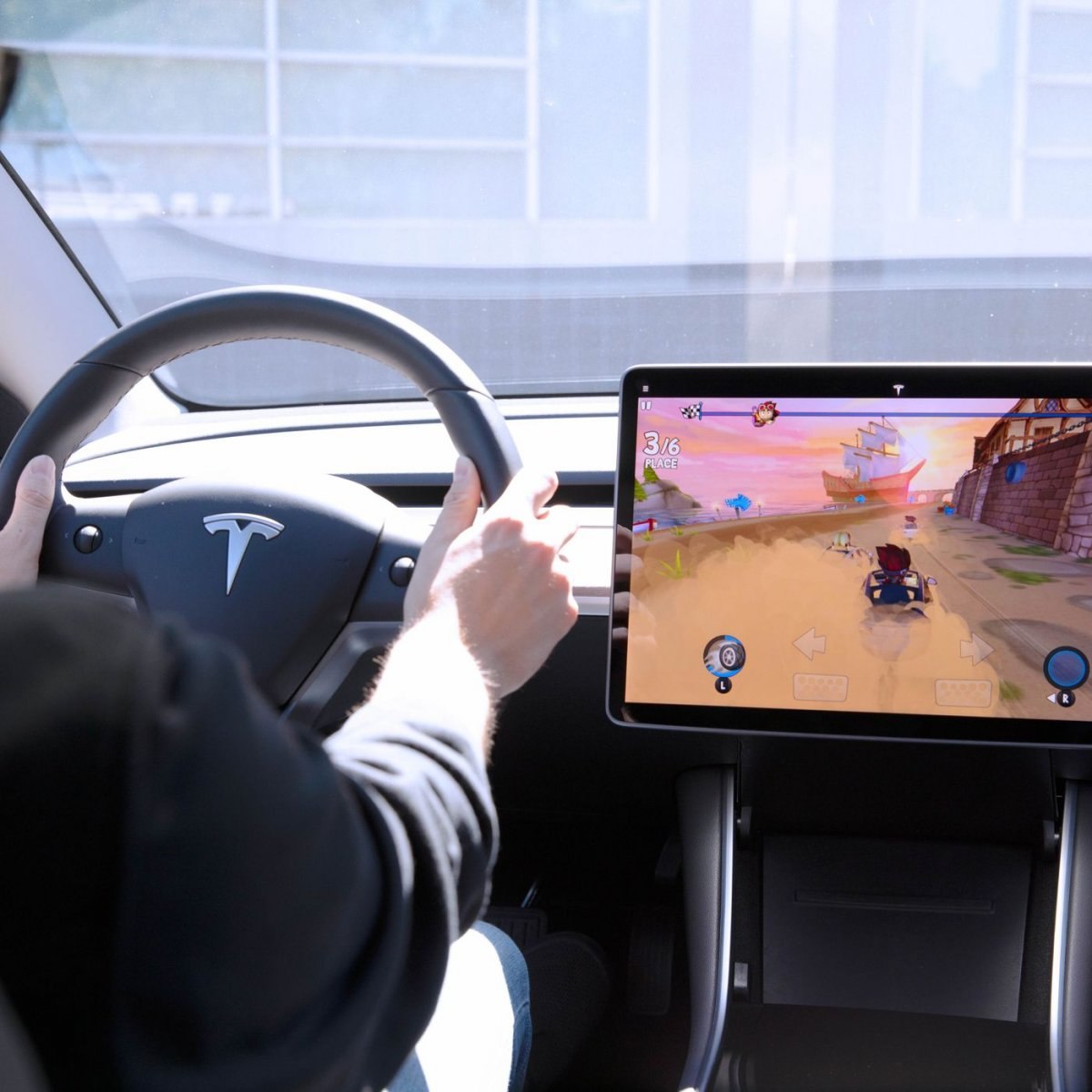 ABD, 580 bin Tesla aracına soruşturma açtı