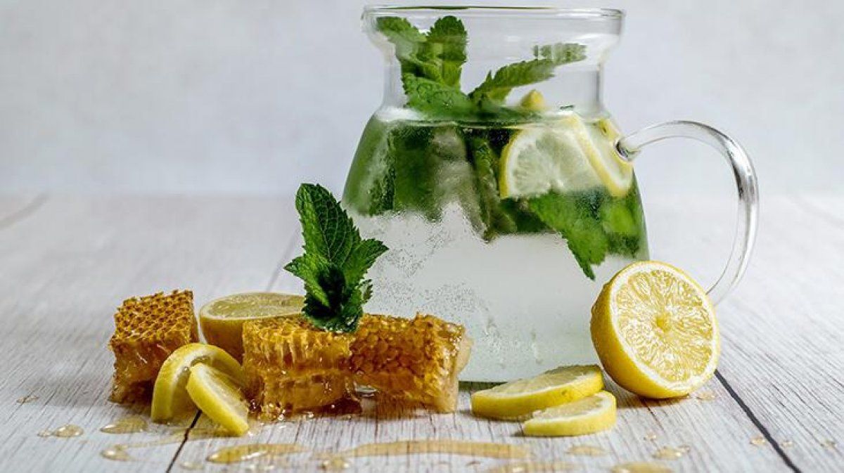 Bir ay boyunca limonlu ılık su içerseniz...