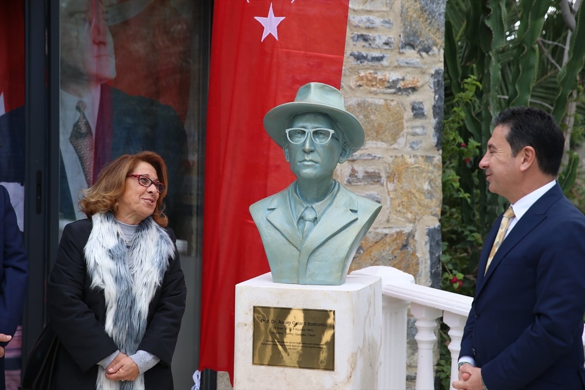 Muğla'da Avram Galanti Bodrumlu büstü törenle açıldı