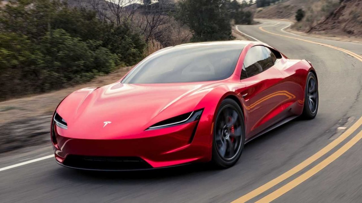 Tesla, yüz binlerce aracını geri çağıracak