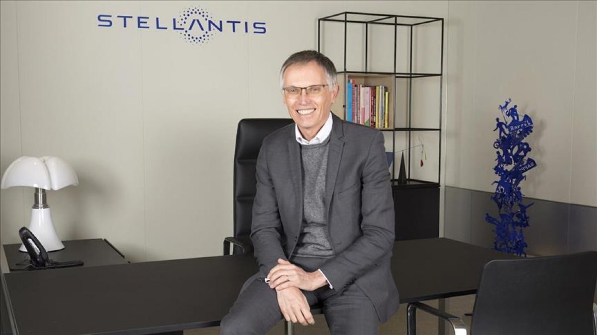 Stellantis, elektrikli araç bataryalarına yatırım yapıyor