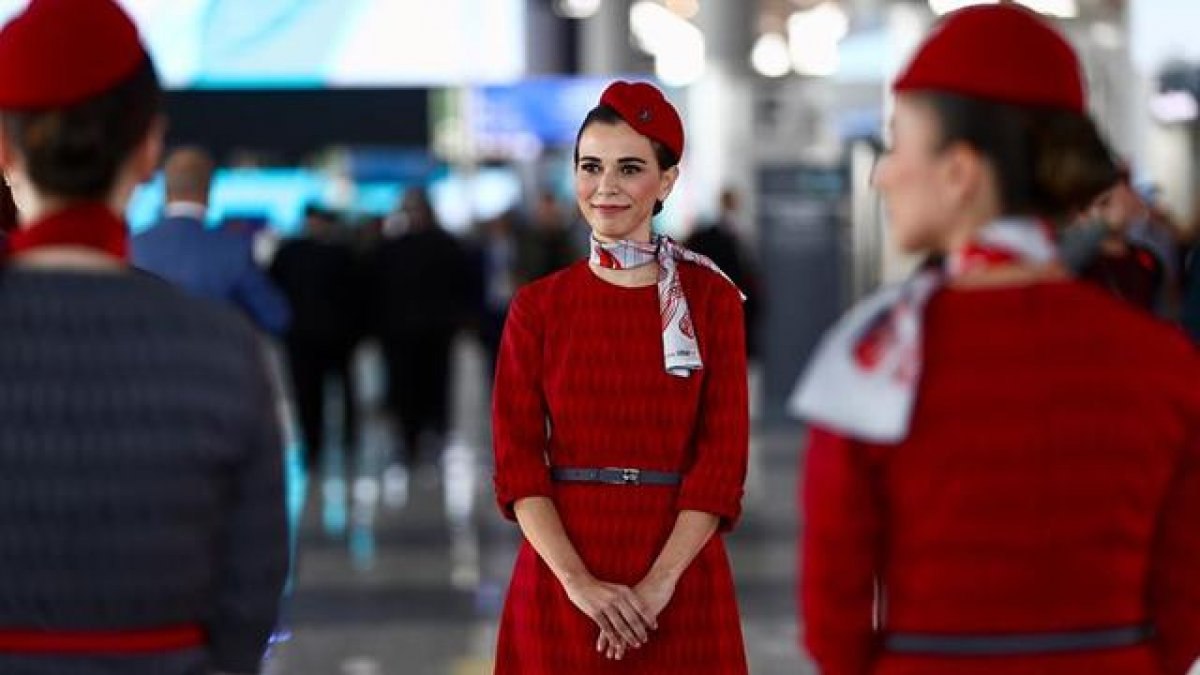 THY kabin memuru alımı ne zaman? 2022 THY kabin memuru alım şartları...