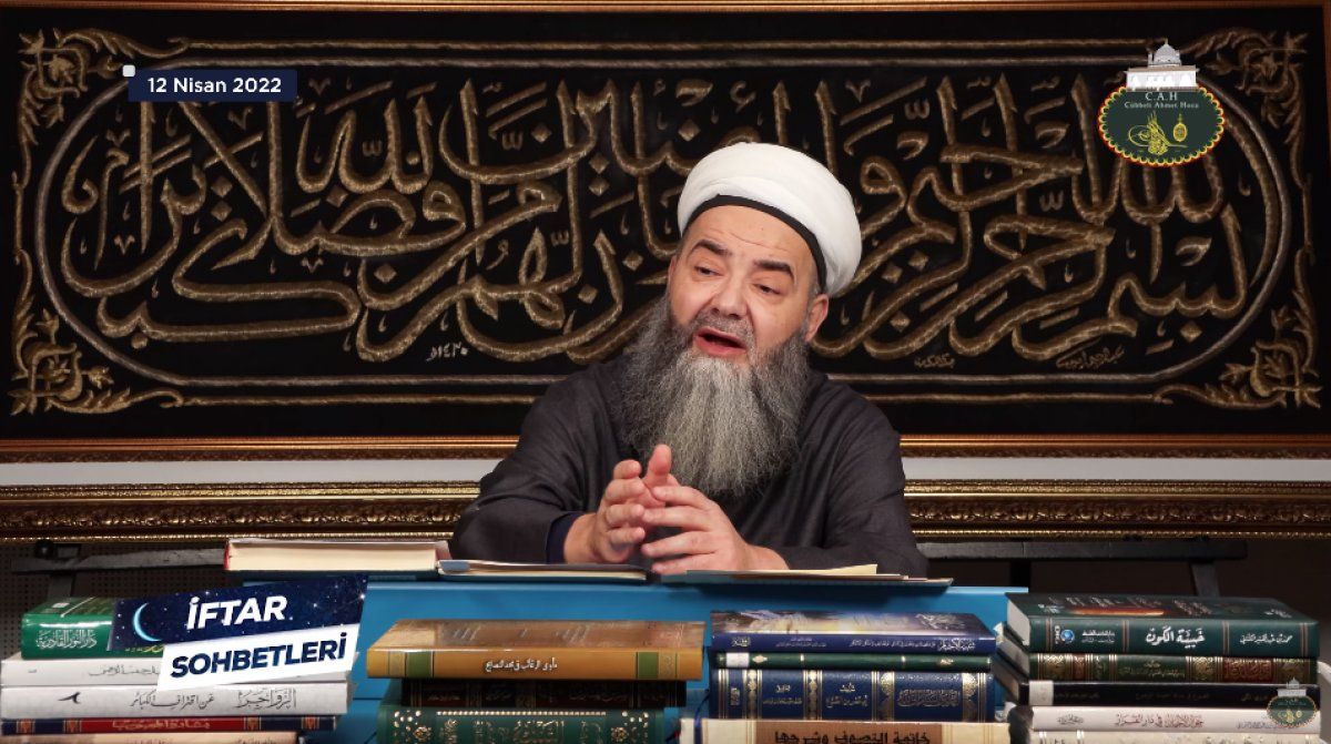 Cübbeli Ahmet Hoca, iftar sonrasında cinsel ilişkinin sırasını açıkladı